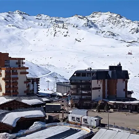 Appartement Rénové 47m² - 6 Pers, Proche Pistes Et Commodités, Quartier Animé, Parking Inclus - Fr-1-545-32